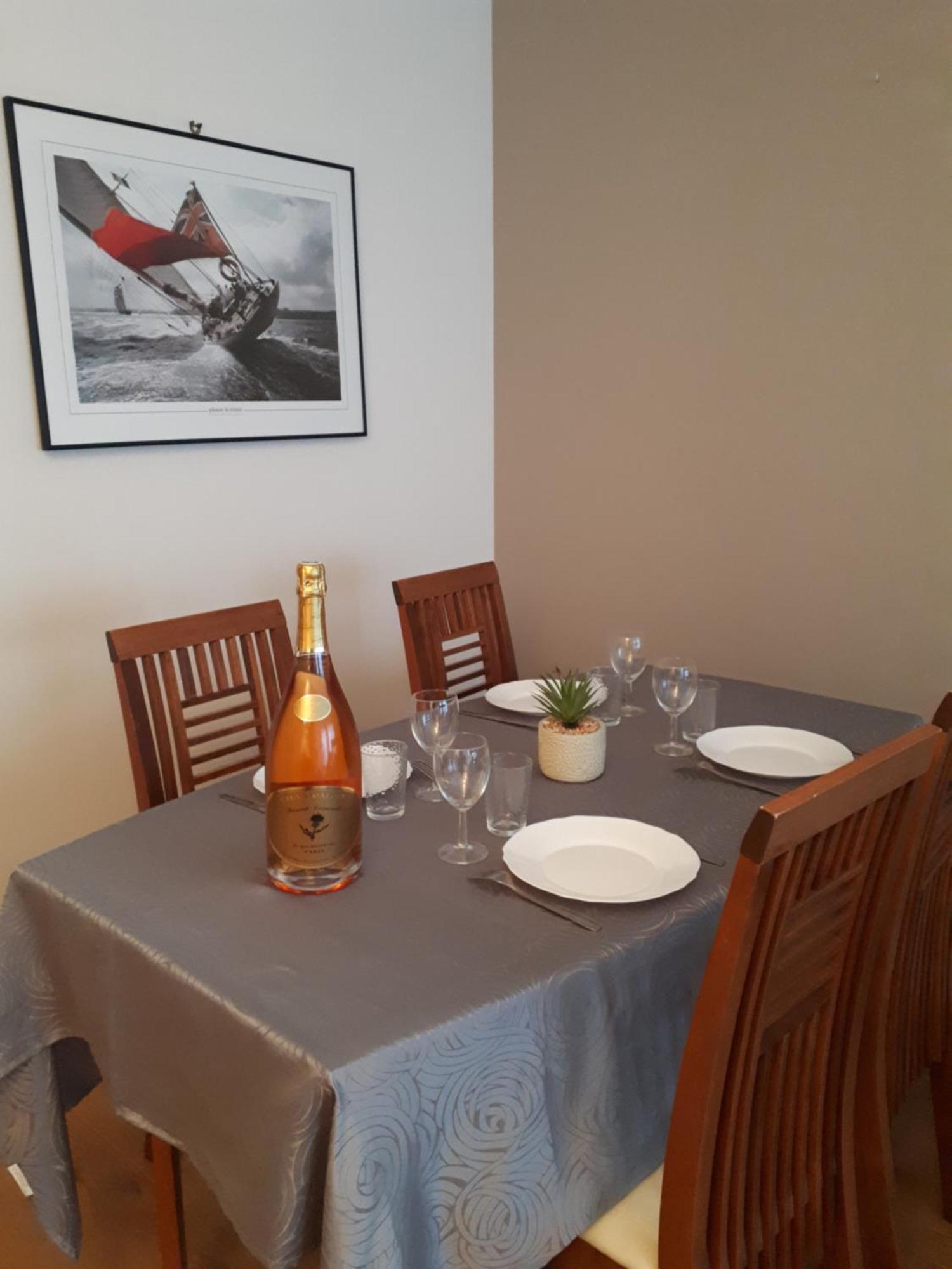 Appartement 3 Chambres 5 Couchages Versay Dış mekan fotoğraf